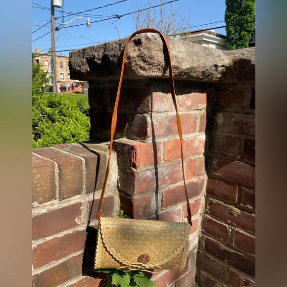 Handmade cross body Straw purse - Picture 2 of 6